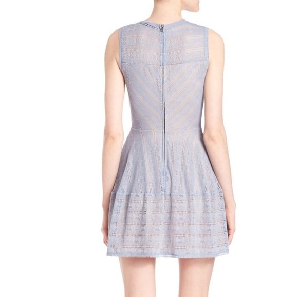 🍒NWT🍒 BCBGMAXAZRIA PERIWINKLE LACE DRESS - Picture 8 of 10